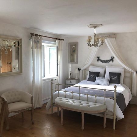 Bed and Breakfast La Grange D'Helene Шоле Екстер'єр фото