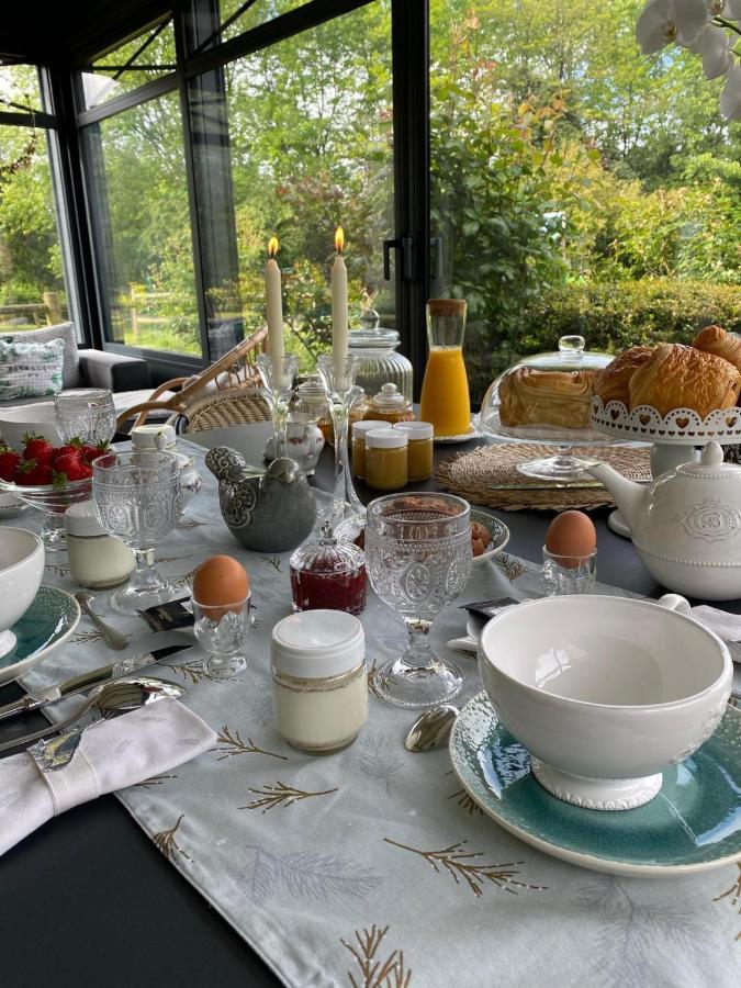 Bed and Breakfast La Grange D'Helene Шоле Екстер'єр фото